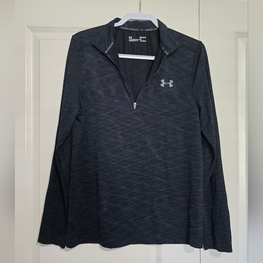 Women's Under Armour shirt